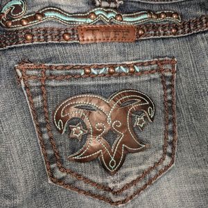 Cowgirl Tuff Co. Jeans